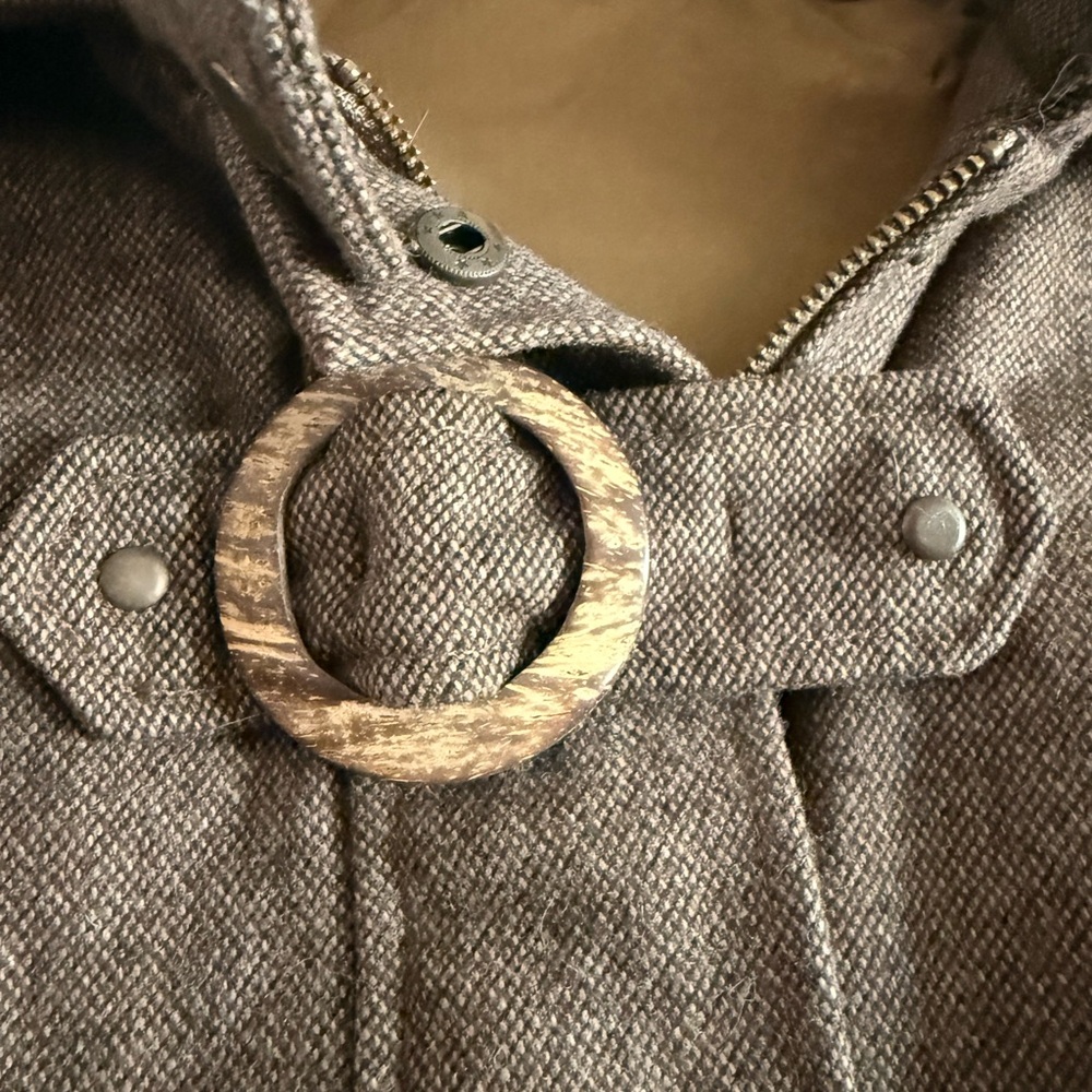 Stylish Brown and Black Bomber Jacket - Picture 3 of 4